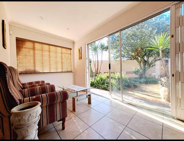 4 BEDROOM HOUSE FOR SALE IN SUNNYRIDGE